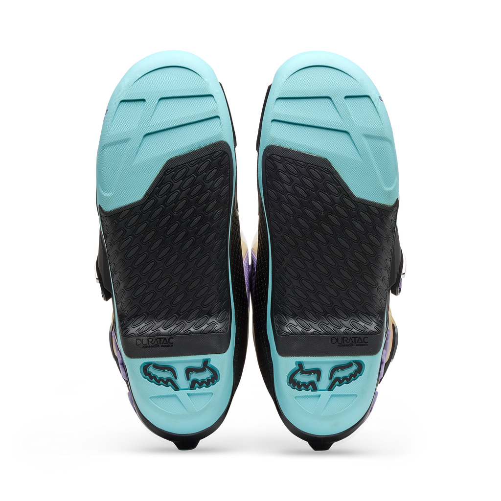 Motion Hello Future Boots