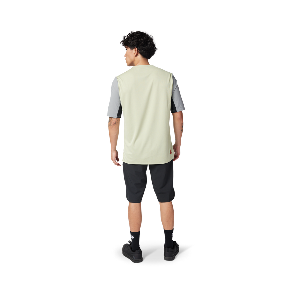 Defend Jersey